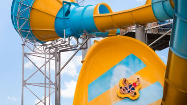 Colossal Curl at Water Country USA.